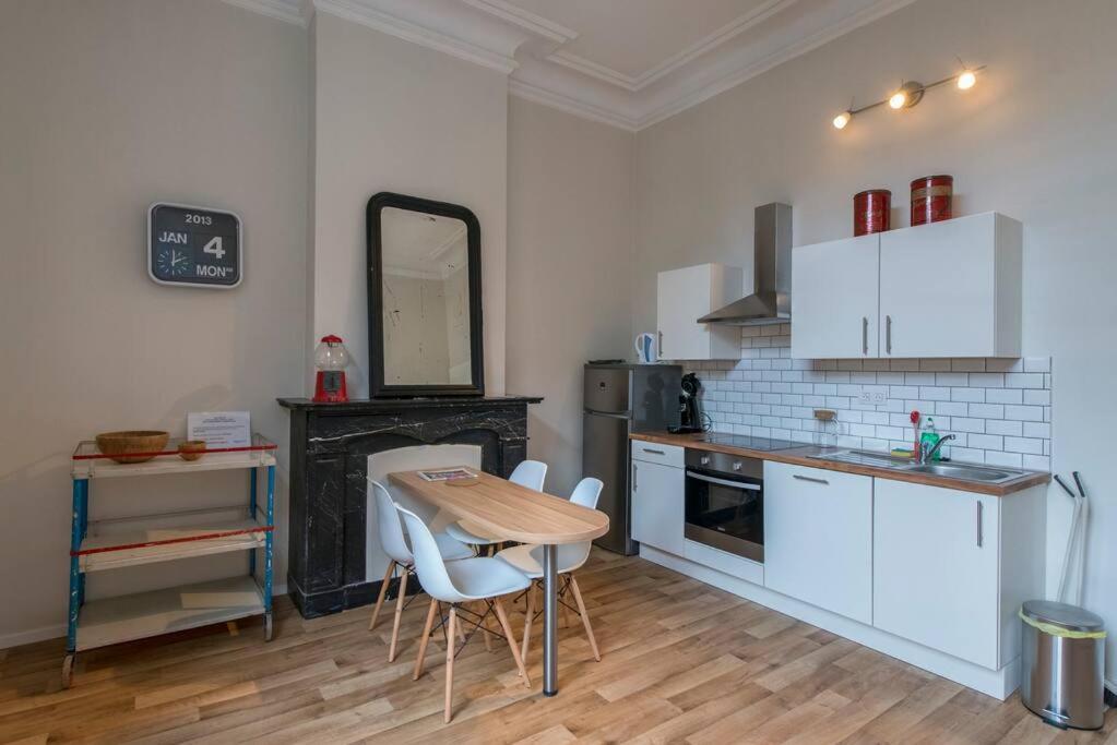 Joli Appartement 2 Chambres A לייז' מראה חיצוני תמונה